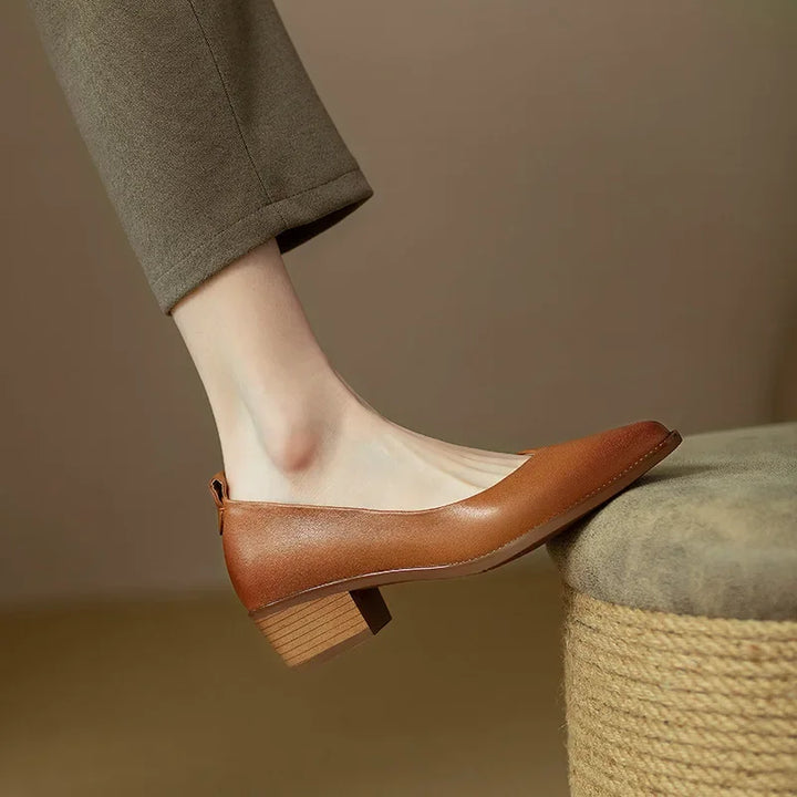 Pantofi cu toc Helen Classic