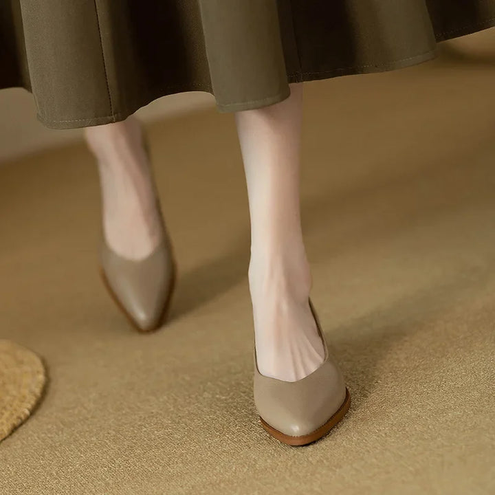 Pantofi cu toc Helen Classic